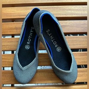 Rothy’s The Flat Size 7 Grey